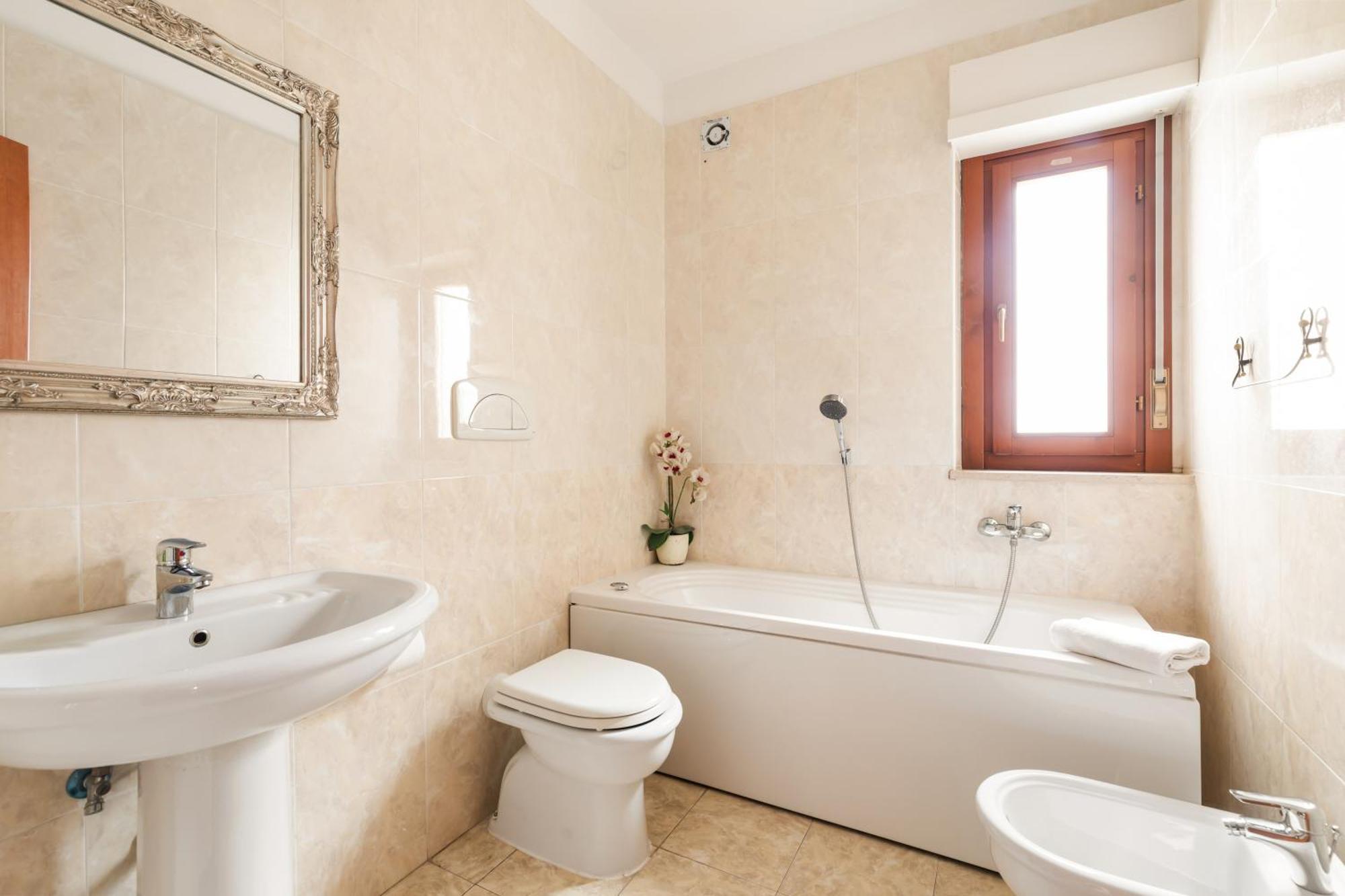 Giramondo Guest House Fiumicino Luaran gambar
